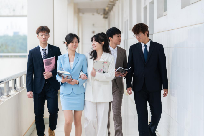 089d4083dc6a4b3a8cd5fb321f2c831b.png 图片7.png